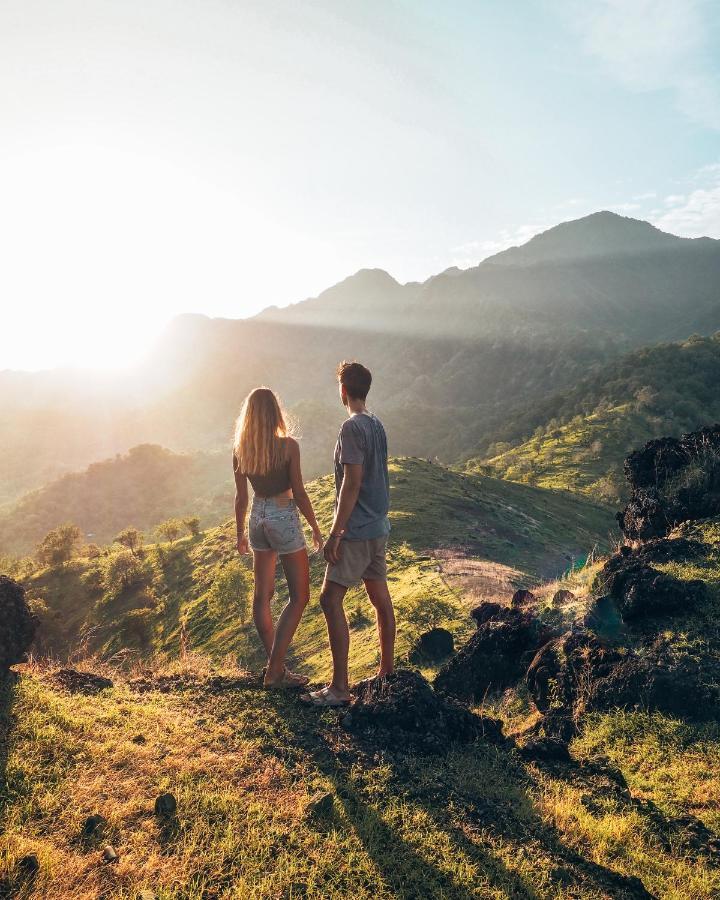 Mangroove Bay Boutique Hostel Banyuwedang Εξωτερικό φωτογραφία