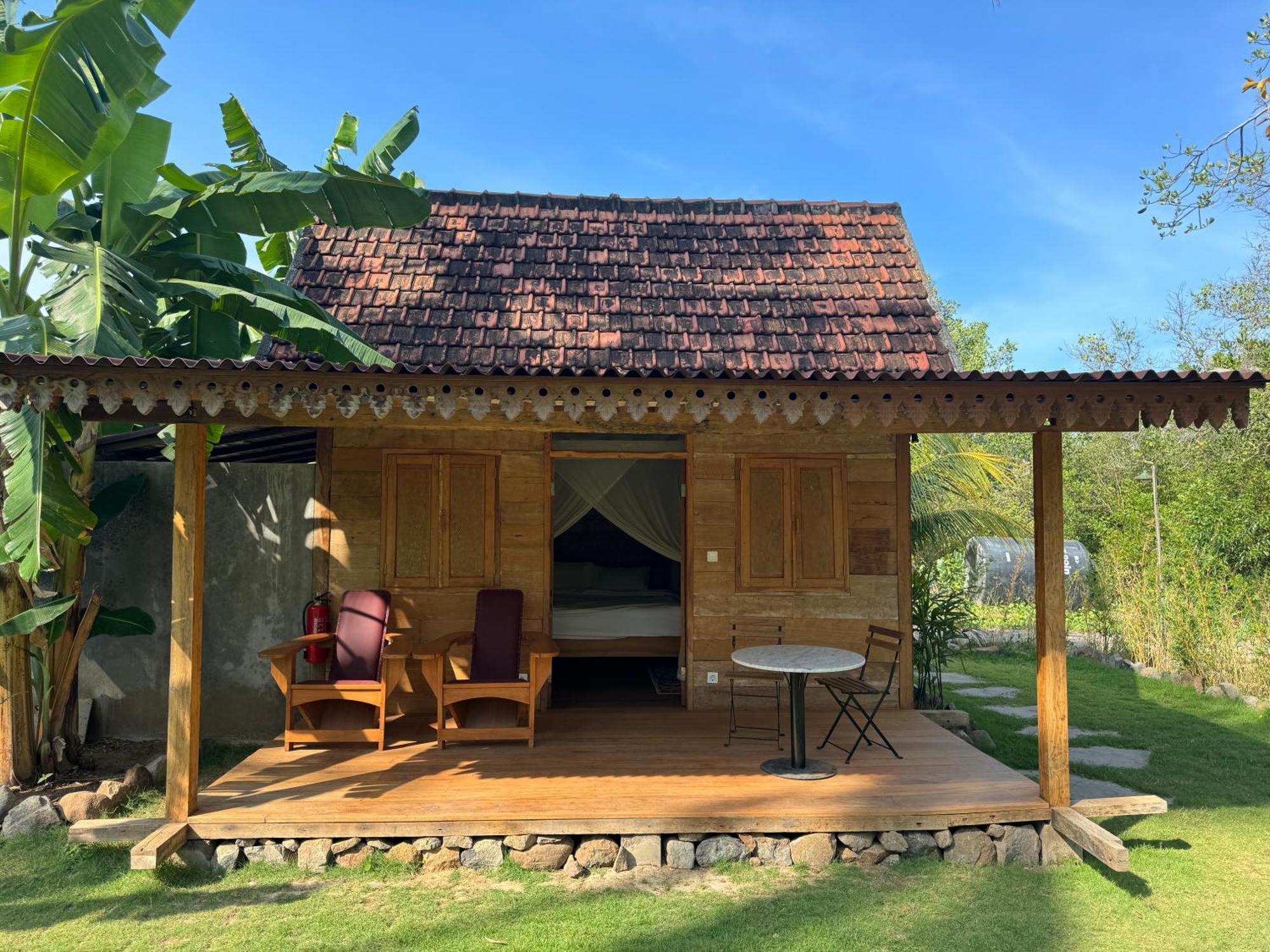 Mangroove Bay Boutique Hostel Banyuwedang Εξωτερικό φωτογραφία